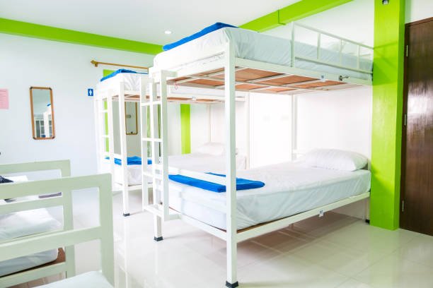 Why is a hostel better than a hotel for your stay?